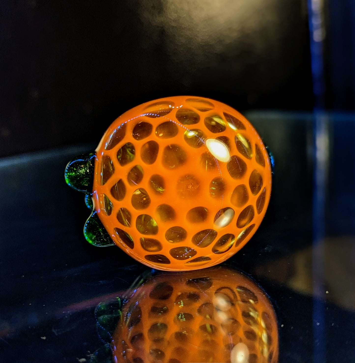 Emerald and tangie honeycomb spoon